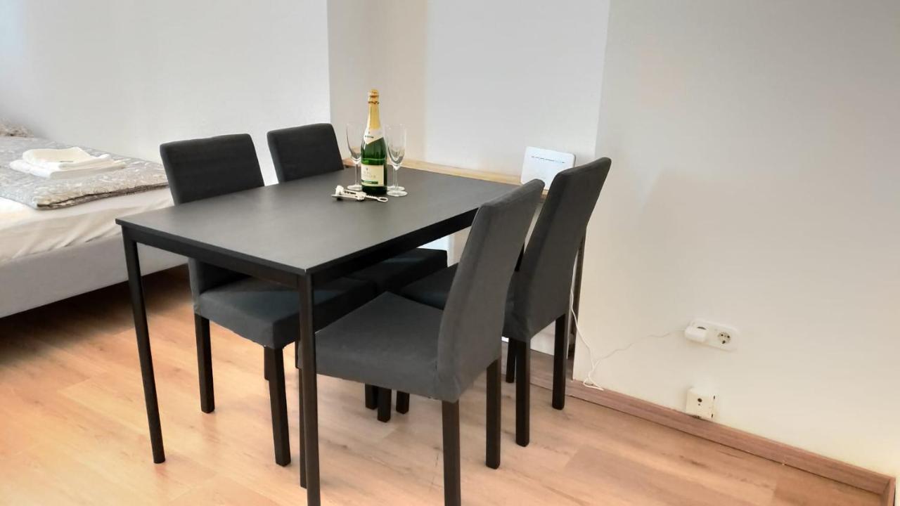 Cozynite Premium Apartment Hauptbahnhof 1+2 Viena Exterior foto